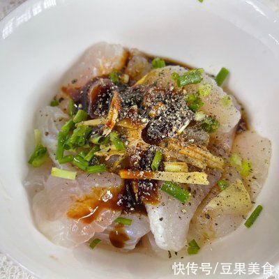 金针菇|金针菇龙利鱼一出锅，方圆十里都飘香