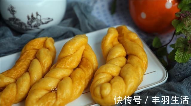 早餐|最近女儿迷上这款早餐,隔天蒸一锅,香软筋道颜值高,总也吃不腻