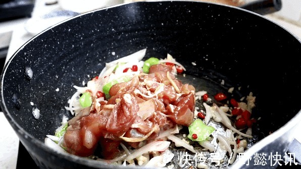 减脂|一月减重10斤,试试教练推荐的午餐,低脂低碳高蛋白,想不瘦都难