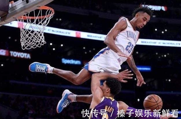 湖人|4年新秀合同打完，23岁就无人问津？拥有顶级弹跳，球商太低