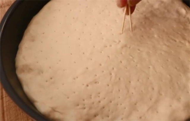 自制披萨,教你在家轻松做蜜豆披萨,做法简单,一看就会