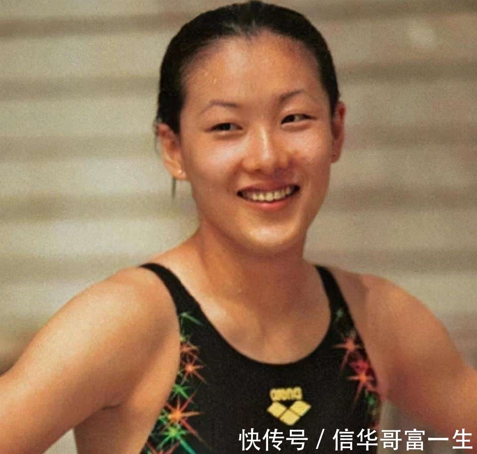 岳母|伏明霞父母:陪女儿走过跳水生涯有欢乐有泪水,她的婚姻最不放心