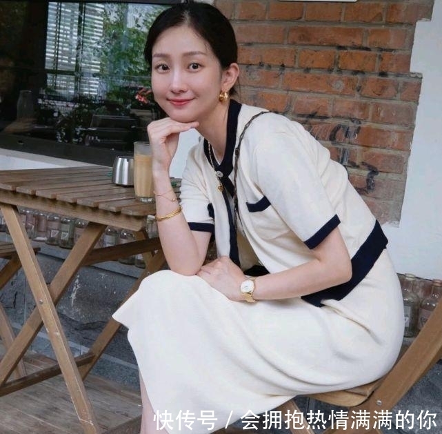 极简|会穿衣搭配很关键，只要会搭配，穿上基础款也能在人群中脱颖而出