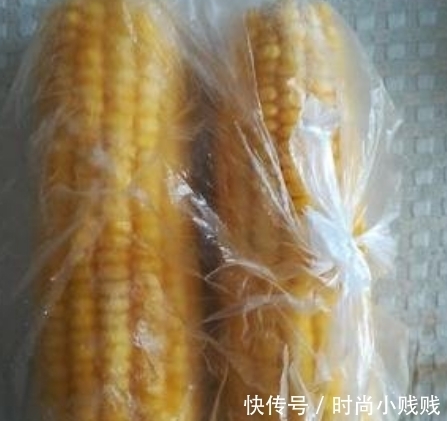 冰箱|玉米吃不完，别直接放冰箱，这样保存，玉米放一年都鲜嫩美味！