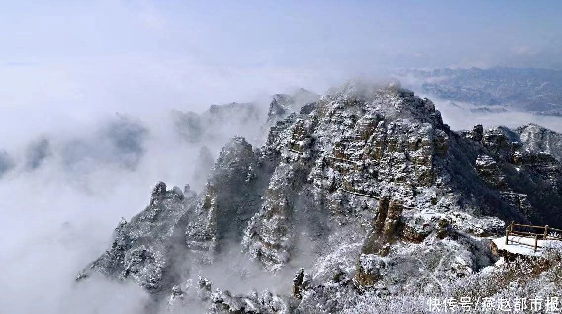 冰挂、雾淞、云海！白石山雪后惊现绝世美景