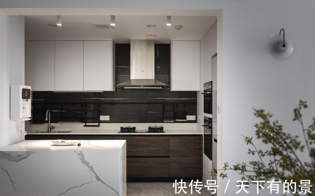 墙壁|简化空间打破阻碍，将茶室和客厅连通，前后递进丰富空间层次