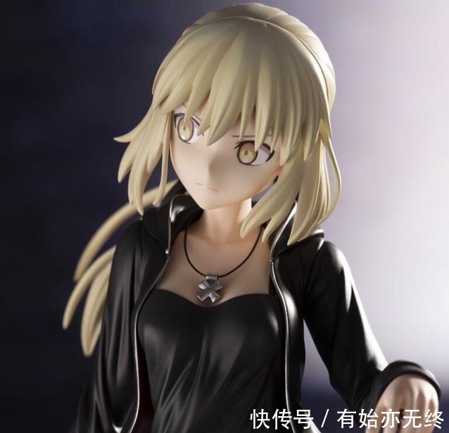 手里|精美动漫手办天天拿在手里舔,会产生怎样的后果它裂了,你癌了