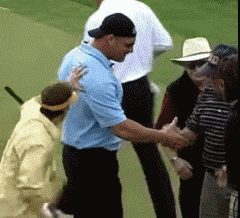 |搞笑GIF:让孩子去玩泥巴,结果他真的去了