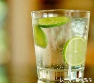 血管垃圾的“克星”来了，每天吃一些，血液不粘稠，血栓溶干净