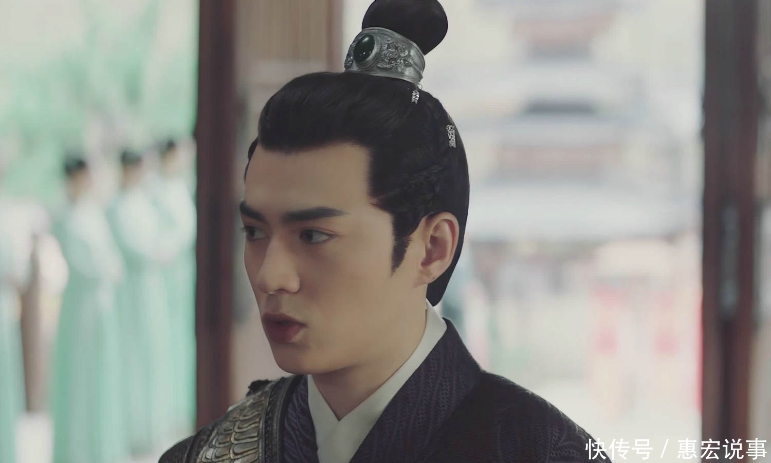 《偷心画师》开篇:天才少女画师的爱情,从意料之外的相遇开始