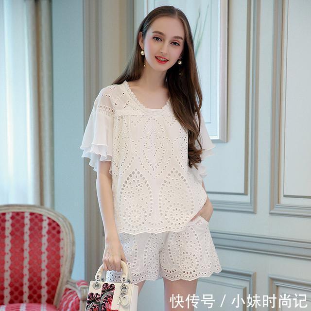 重工 气质蕾丝连体裤,精致的女生应该会特别爱,彰显简约小性感