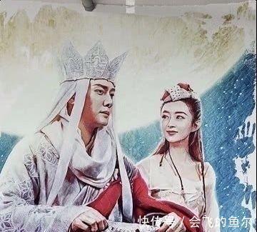 时分!小伙画赵丽颖,没想到打翻颜料,将错就错一个巴掌甩上去,真惊艳!