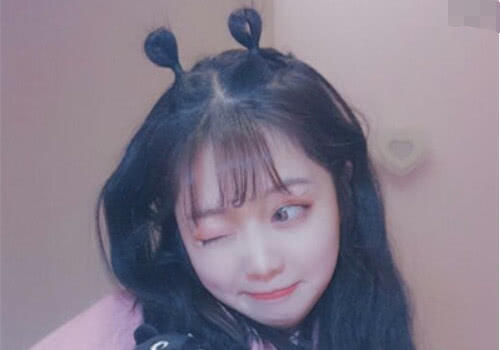 村姑|学生党别只知道扎马尾,掌握3种早春流行款发型,彻底告别村姑