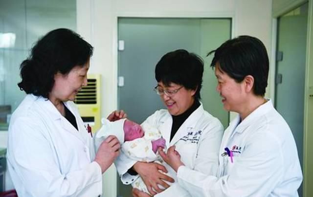 试管婴儿|国内首例试管婴儿已31岁，现状让不少人失望了，好处不得不提