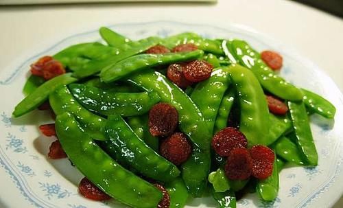 女性不妨常吃3种食物，刮油清脂，淡斑嫩肤减掉脂肪，让你变女神