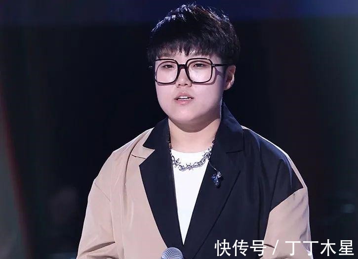 王靖雯|好尷尬,華少連續(xù)三次讀錯王靖雯的選票,好聲音總決賽有點“假”