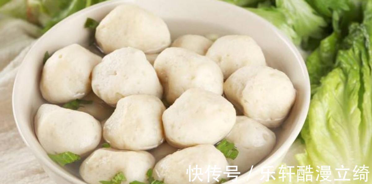 麻辣香锅|鲜香纯正的手工“鱼丸”做法，干净卫生，吃着放心