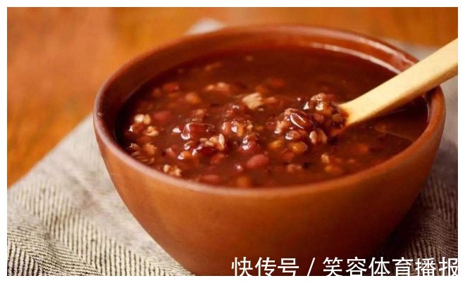 八宝粥|集八种材料熬制而成的粥，每周喝两次，让你气色红润有光泽！