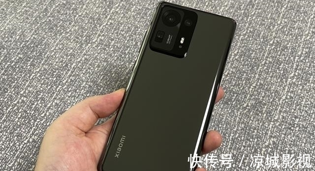 散热|Moto新机edge x30/s30，配高价低，值得购买吗？