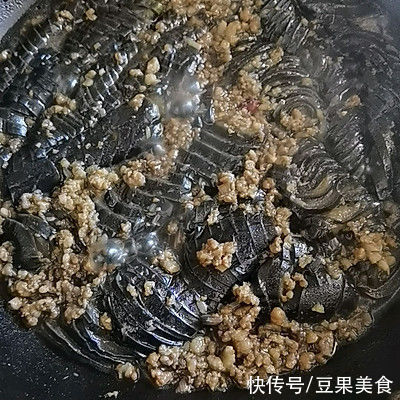 #一学就会快手菜#肉末茄子这么做大人孩子都爱吃