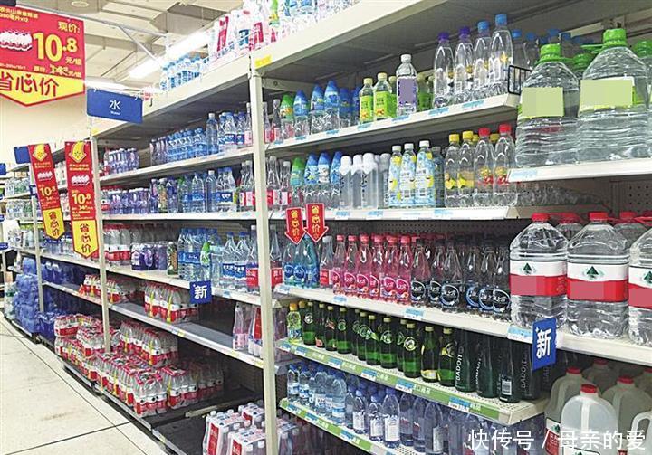 饮品|儿童该如何健康饮水,医生给出了忠告,白开水才是最佳饮品