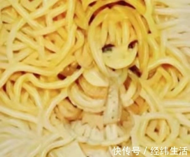 小樱|拉面能做二次元角色?小樱笑容治愈,《名侦探柯南》角色神还原