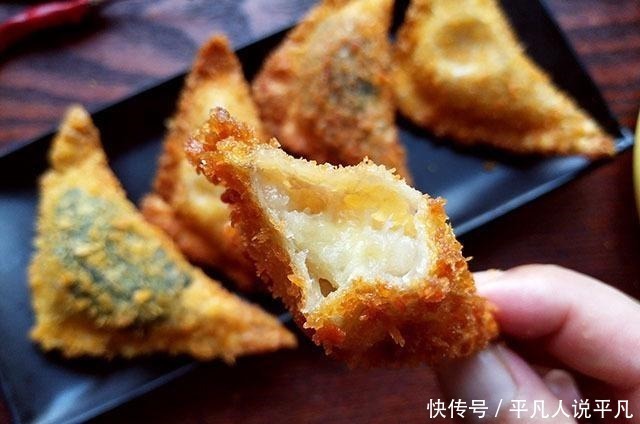 混沌皮别包猪肉了,包点水果粗粮做点心,酥脆香甜,咬一口满嘴香