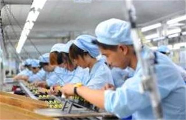 老龄化|中国制造“老龄化”加剧,年轻一代宁愿送外卖,制造大旗靠谁扛