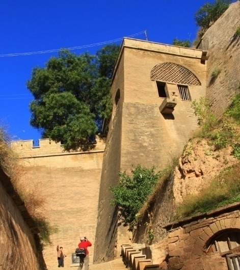 陕北|陕北第一豪宅，占地40余亩，耗巨资历时13年建造