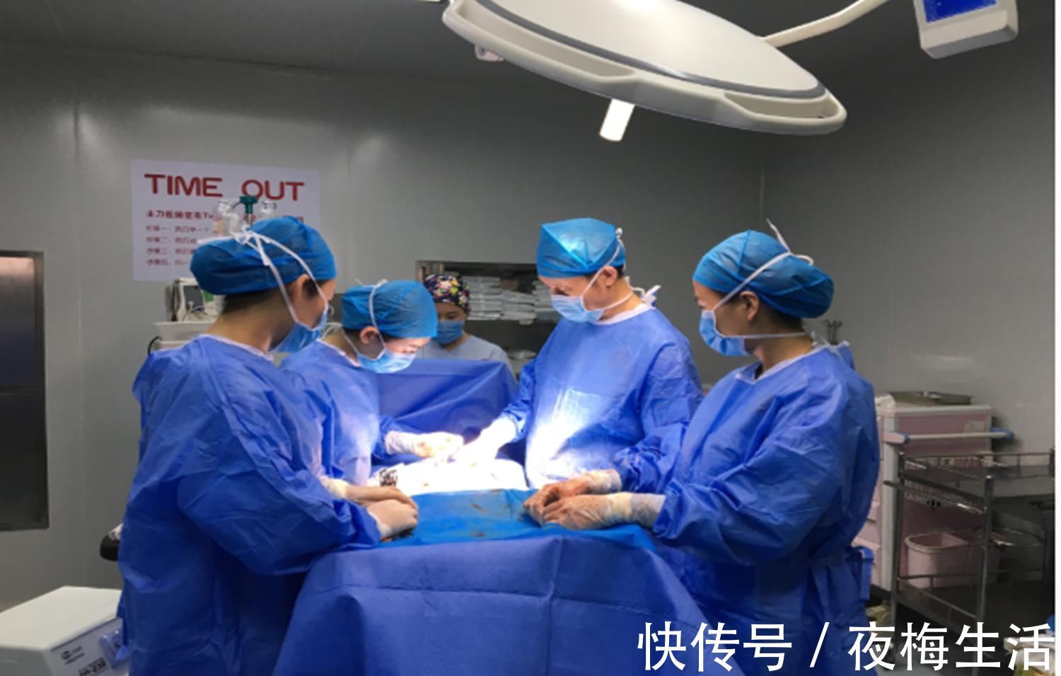 剖腹产|宁愿肚子上留疤,也不愿意顺产,女明星为什么会如此钟爱剖腹产