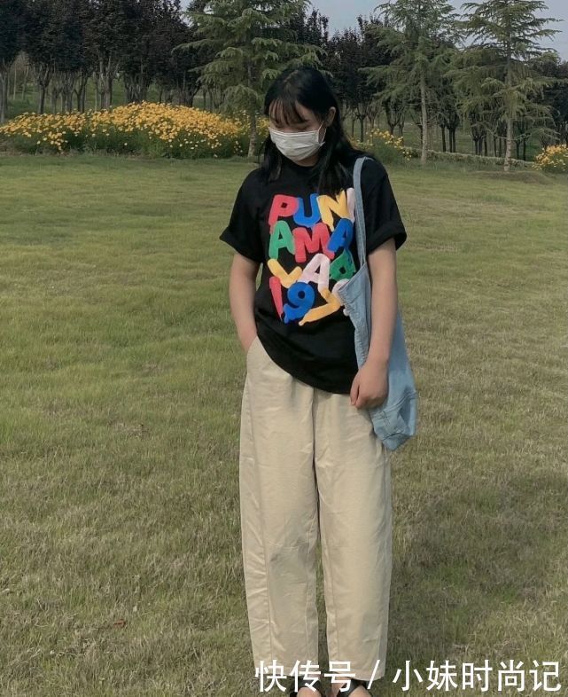 小脚裤|穿对裤子很重要，穿上合适的裤子，可以把腿型修饰得更加完美