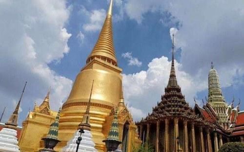 在泰国旅游,记得在酒店放上20泰铢,保洁