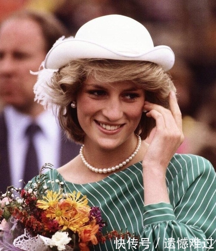 戴安娜戴帽子真妩媚!美得倾国倾城,卡米拉戴帽子让人生无可恋!