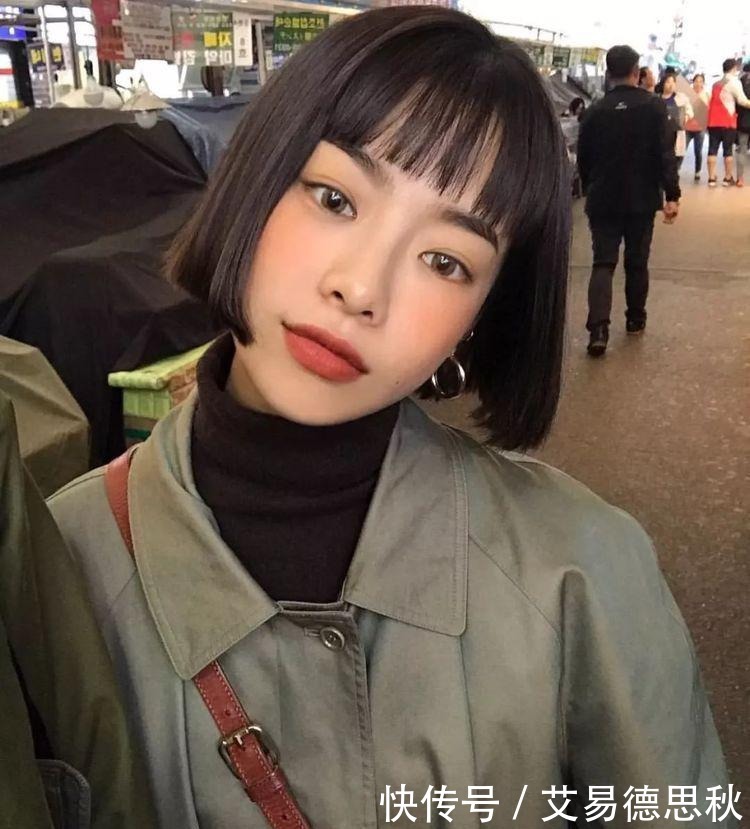 短发“一刀切”,不打理也好看