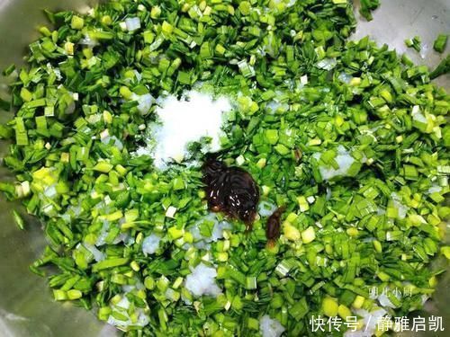 搅拌均匀|韭菜和它是绝配，包饺子尤其好吃，又鲜又香不油腻，孩子吃上瘾