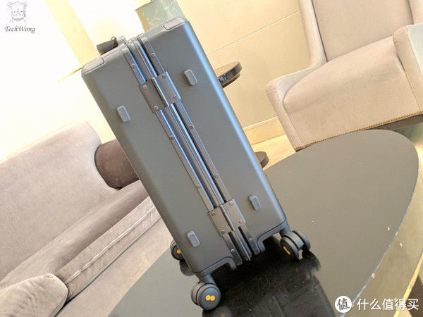 有型有款，坚固实用，地平线8号 POWER 系列登机箱 体验