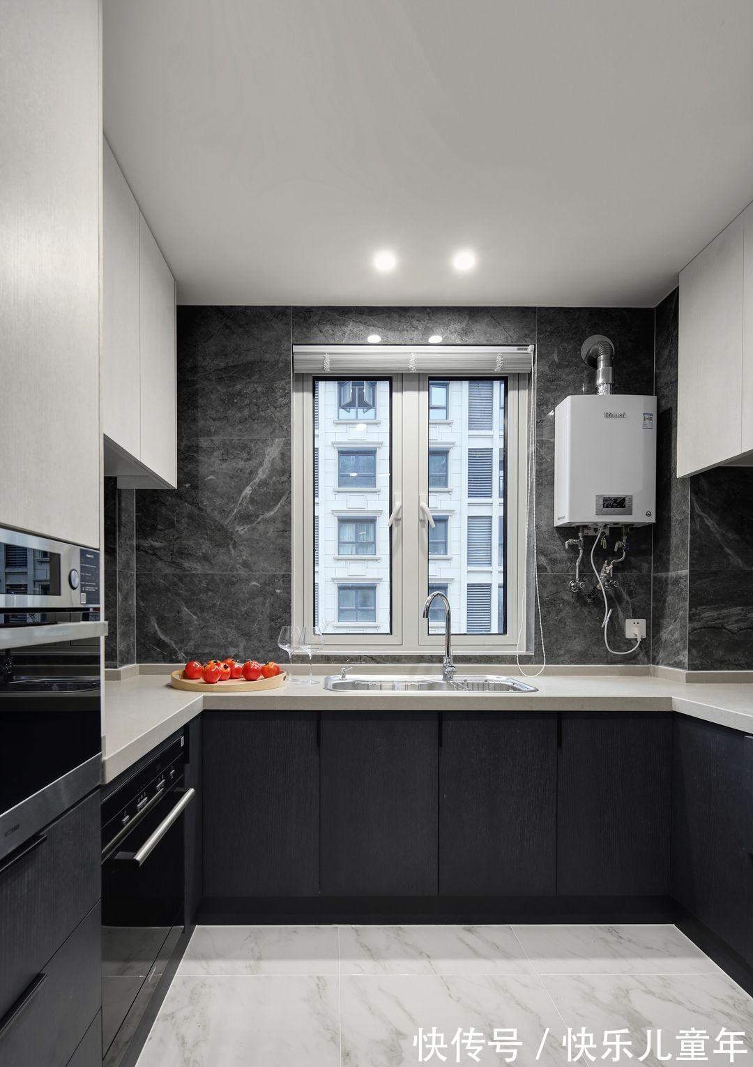 亮点|拒绝“花里胡哨”,全屋以简胜繁,这才是年轻人追求的质感,真美