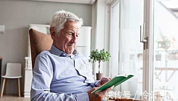 一日三餐|老太太96岁,老伴儿110岁,长寿夫妻的秘诀,值得借鉴!