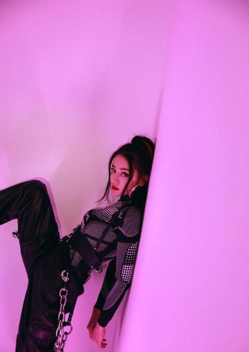 今年最心动的5款发型，超显脸小还不挑人，给你的气质加分