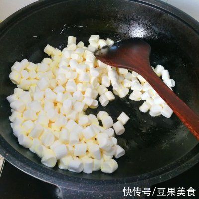 糖团|这道雪花酥，一周吃六次都嫌少