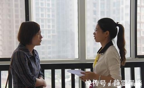 校园|“睡衣妈妈”成校园风景线,接娃不顾孩子尊严,家长:这样多方便