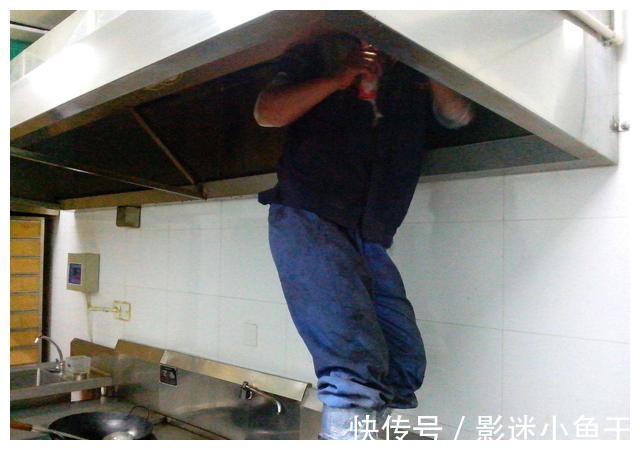 肥皂水|抽油烟机如何巧妙清洁?拆卸太麻烦,学会这招轻松搞定