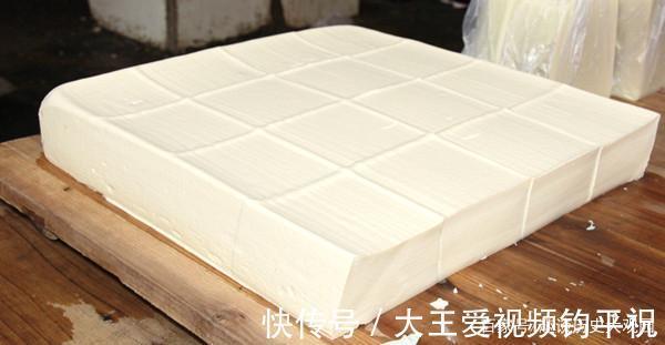 爨碑亭|两晋碑刻孤品《爨宝子碑》流落民间，竟成豆腐坊压板石