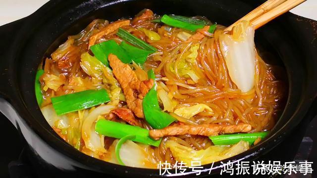 味道|做白菜炖粉条时，牢记“3要点”，炖出的菜味道正，鲜香四溢
