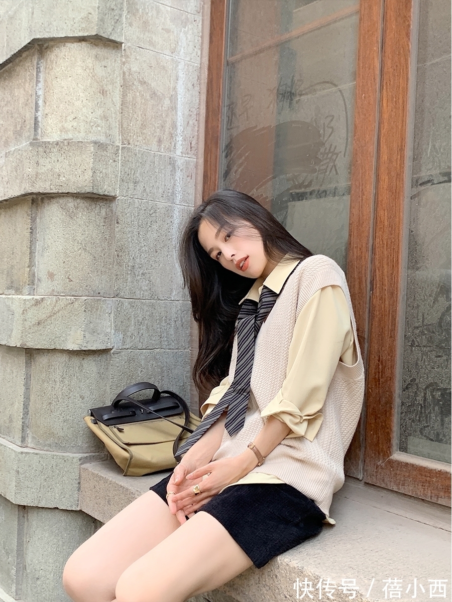 衬衫|“衬衫”穿法模板展示,用衣橱里的基础单品,穿出简约高级的造型