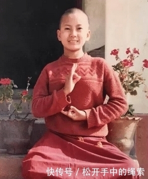 佛法|两位最美尼姑琼英卓玛和释正孝同,用歌声传递佛法,把爱洒满人间