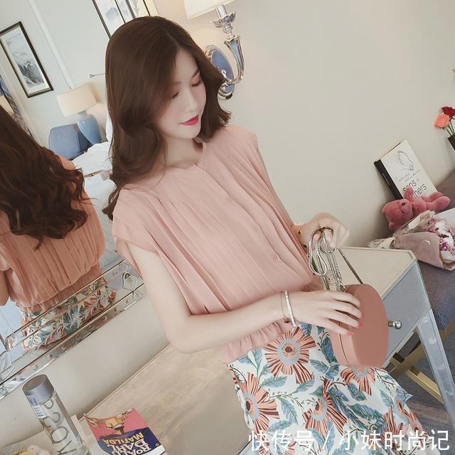 性感|炎炎夏日，浪漫又清凉当然首选雪纺衫了