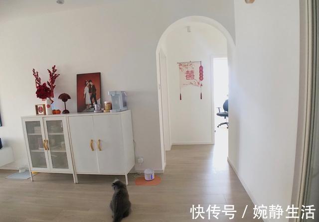 极简风格|看她家新房，墙面刮大白不吊顶不做电视墙，这才是真正的极简风格