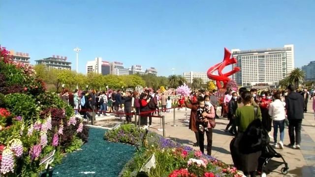 低薪|东莞“小蛮腰”刷屏朋友圈！牛年这些景点很“红”