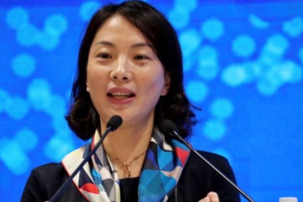 前台|当初，马云曾对一名女员工承诺做满10年就分红2亿，结局如何